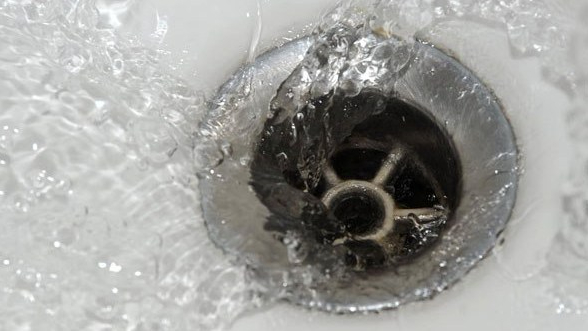 Business Suits vs. Designers: Why architectural practice is going down the&nbsp;gurgler.